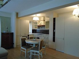 Apartament de închiriat 2 camere, în Arad, zona Central