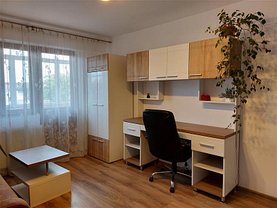 Apartament de închiriat 2 camere, în Arad, zona Romanilor