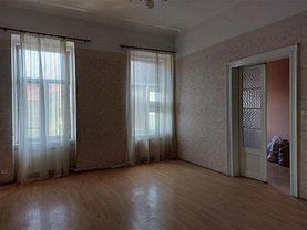 Apartament de vânzare 3 camere, în Arad, zona Ultracentral