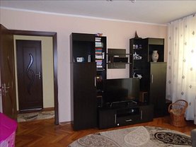 Apartament de vânzare 3 camere, în Arad, zona Romanilor