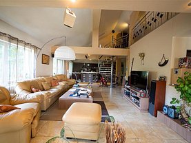 Casa de vânzare 8 camere, în Arad, zona Central