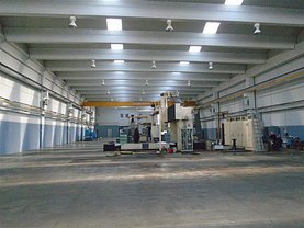 Închiriere spaţiu industrial