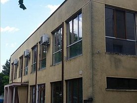 Închiriere spaţiu comercial