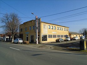 Vânzare spaţiu comercial