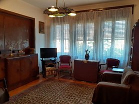 Apartament de vânzare 3 camere, în Bucureşti, zona Cotroceni