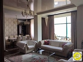 Apartament de închiriat 4 camere, în Constanta, zona Central