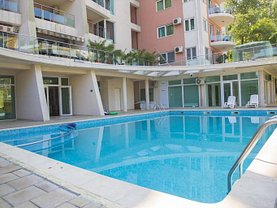 Apartament de închiriat 3 camere, în Mamaia