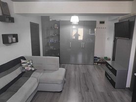 Apartament de vânzare 3 camere, în Constanţa, zona Primo