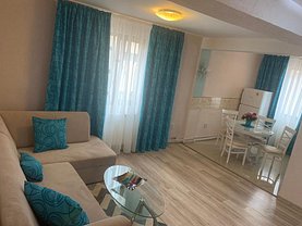 Apartament de închiriat 3 camere, în Constanţa, zona Trocadero
