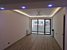 Apartament de vânzare 2 camere, în Braşov, zona Tractorul