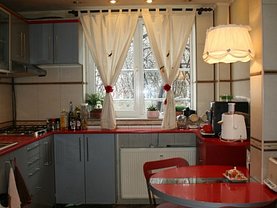 Apartament de vânzare 4 camere, în Bucuresti, zona Titan