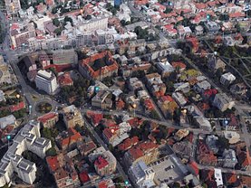 Casa de închiriat 12 camere, în Bucuresti, zona P-ta Romana