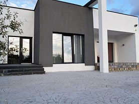 Casa de vânzare 4 camere, în Piteşti, zona Nord-Est