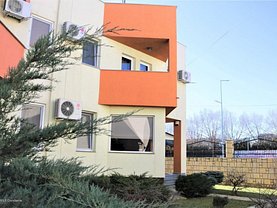 Casa de vânzare 3 camere, în Mamaia-Sat, zona Nord