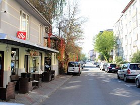 Vânzare spaţiu comercial