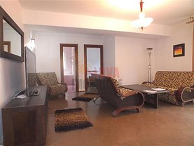 Apartament de închiriat 2 camere, în Braşov, zona Central