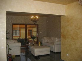 Casa de vânzare 6 camere, în Timişoara, zona Lunei