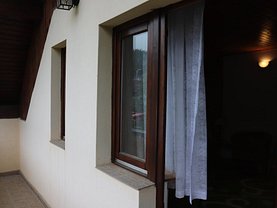 Casa de vânzare 3 camere, în Buşteni, zona Central