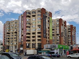 Apartament de vânzare 4 camere, în Bucureşti, zona P-ţa Victoriei