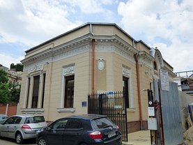 Casa de închiriat 14 camere, în Bucureşti, zona Armeneasca