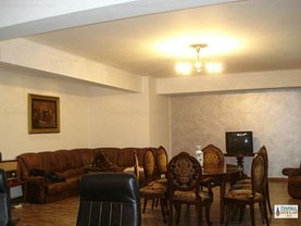 Apartament de vânzare 4 camere, în Bucureşti, zona Polonă