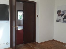 Apartament de vânzare sau de închiriat 3 camere, în Bucuresti, zona Cotroceni