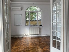 Apartament de închiriat 4 camere, în Bucureşti, zona Dacia