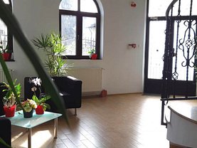 Apartament de închiriat 4 camere, în Bucureşti, zona Cişmigiu