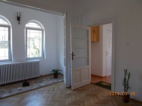 Casa de închiriat 4 camere, în Bucuresti, zona Cotroceni