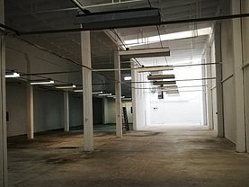 Închiriere spaţiu industrial