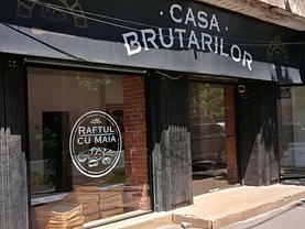 Închiriere spaţiu comercial