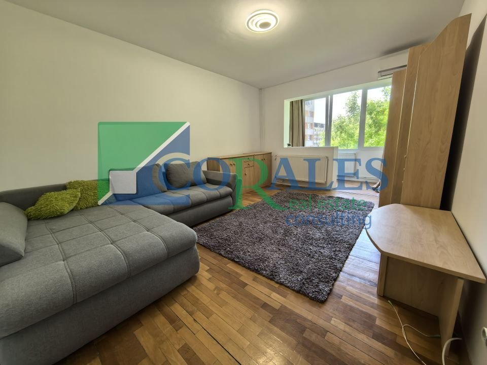 Prima inchiriere! Renovat!