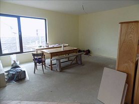 Casa de vânzare 5 camere, în Ghiroda