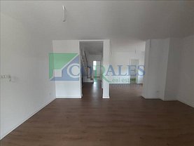 Casa de vânzare 4 camere, în Dumbrăviţa