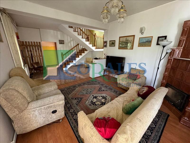 Casa Individuala.Garaj.In oras.Zona Linistita