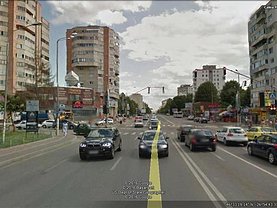 Apartament de închiriat 3 camere, în Bacau, zona Central