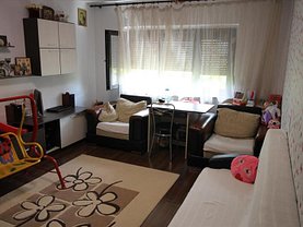Apartament de vânzare 2 camere, în Bacău, zona Banca Naţională