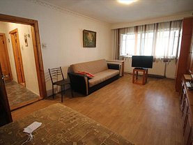Apartament de vânzare 3 camere, în Bacau, zona Nord