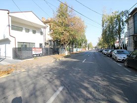 Casa de vânzare 4 camere, în Bacau, zona Gara