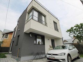 Casa de vânzare 4 camere, în Bacău, zona Bistriţa Lac