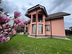 Casa de vânzare 5 camere, în Bacău, zona Calea Moldovei