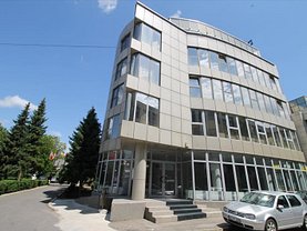 Închiriere spaţiu comercial