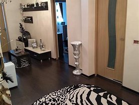 Apartament de vânzare 3 camere în Bacau, Nord