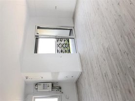 Apartament de vânzare 3 camere în Bistrita, Centura
