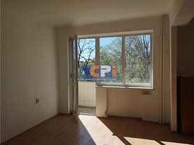Apartament de vânzare 2 camere, în Bacău, zona Central