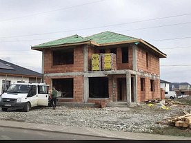 Casa 3 camere în Bistrita, Central