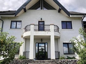 Casa 4 camere în Bistrita, Central