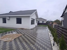 Casa 3 camere în Bistrita, Central