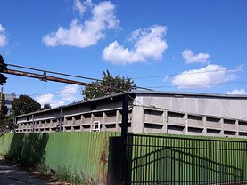 Vânzare spaţiu industrial