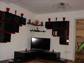 Casa de vânzare sau de închiriat 7 camere, în Sibiu, zona Periferie